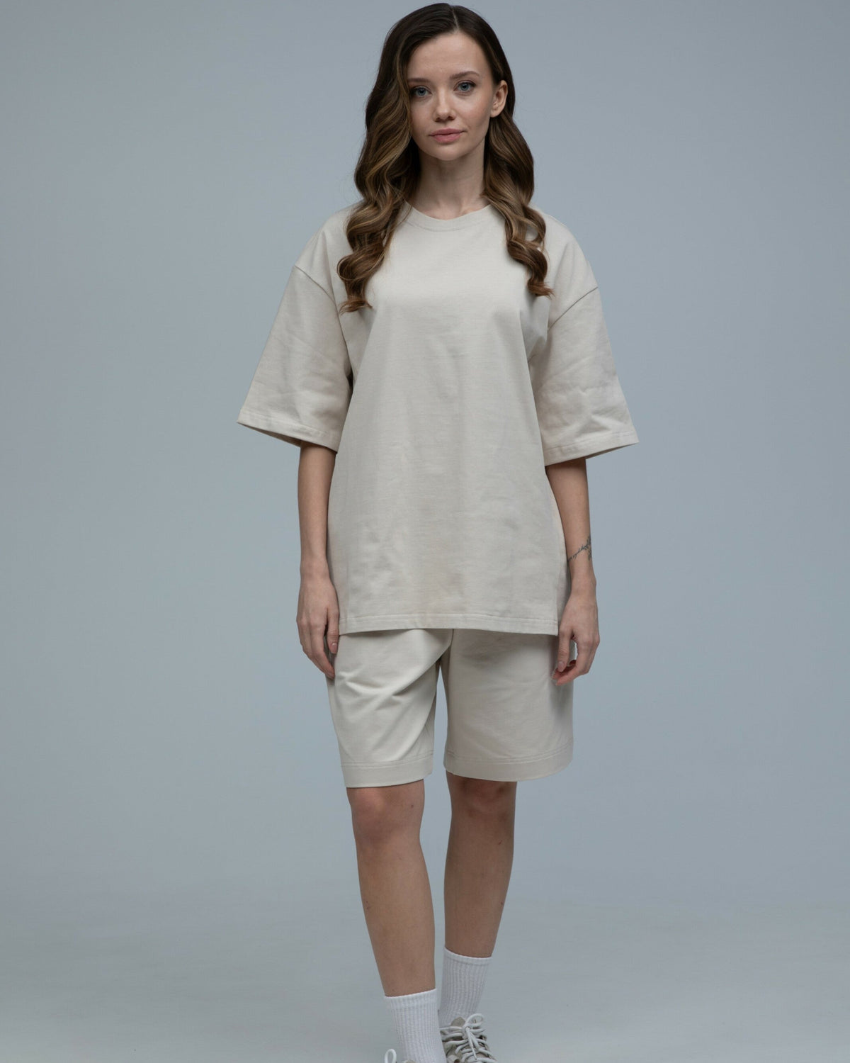 Костюм футболка оверсайз та шорти RAY BASIC бежевий жіночий (U1801W-Cream) — фото 1