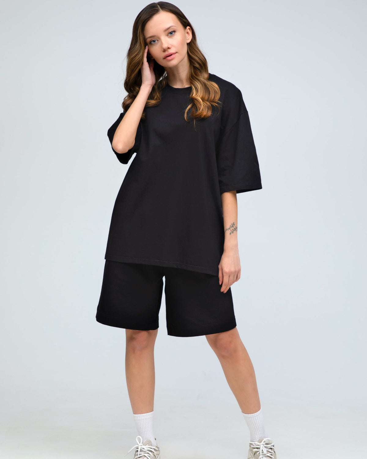 Костюм футболка оверсайз та шорти RAY BASIC чорний жіночий (U1801W-Black) — фото 1