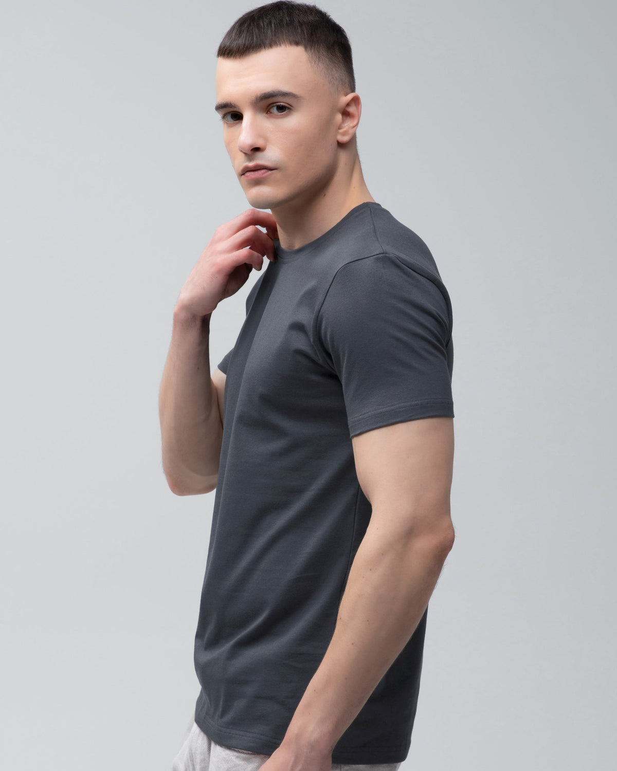 Футболка базова Ray Premium Fit чоловіча темно-сіра (U0102-Dark Grey) — фото 2