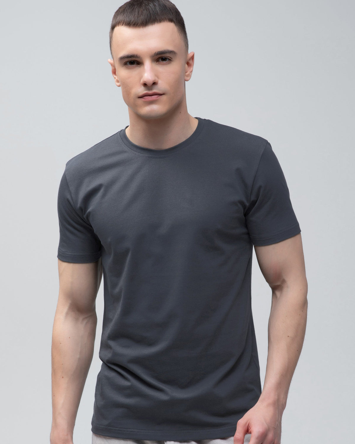 Футболка базова Ray Premium Fit чоловіча темно-сіра (U0102-Dark Grey) — фото 1
