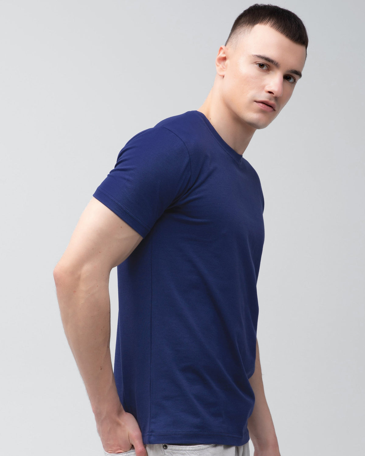 Футболка базова Ray Premium Fit чоловіча темно-синя (U0102-Navy Blue) — фото 3