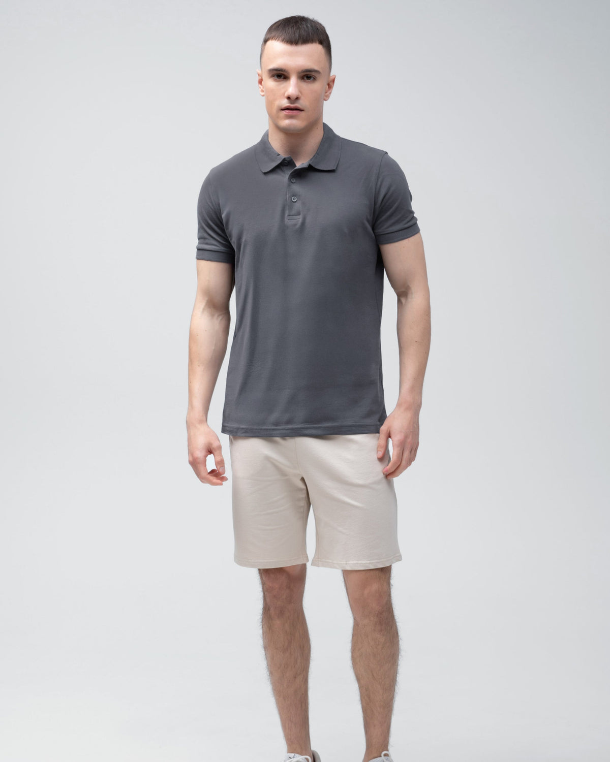 Костюм чоловічий поло та шорти Ray Basic комбінований Графіт/Беж (U9007-Slate Grey-Cream) — фото 1