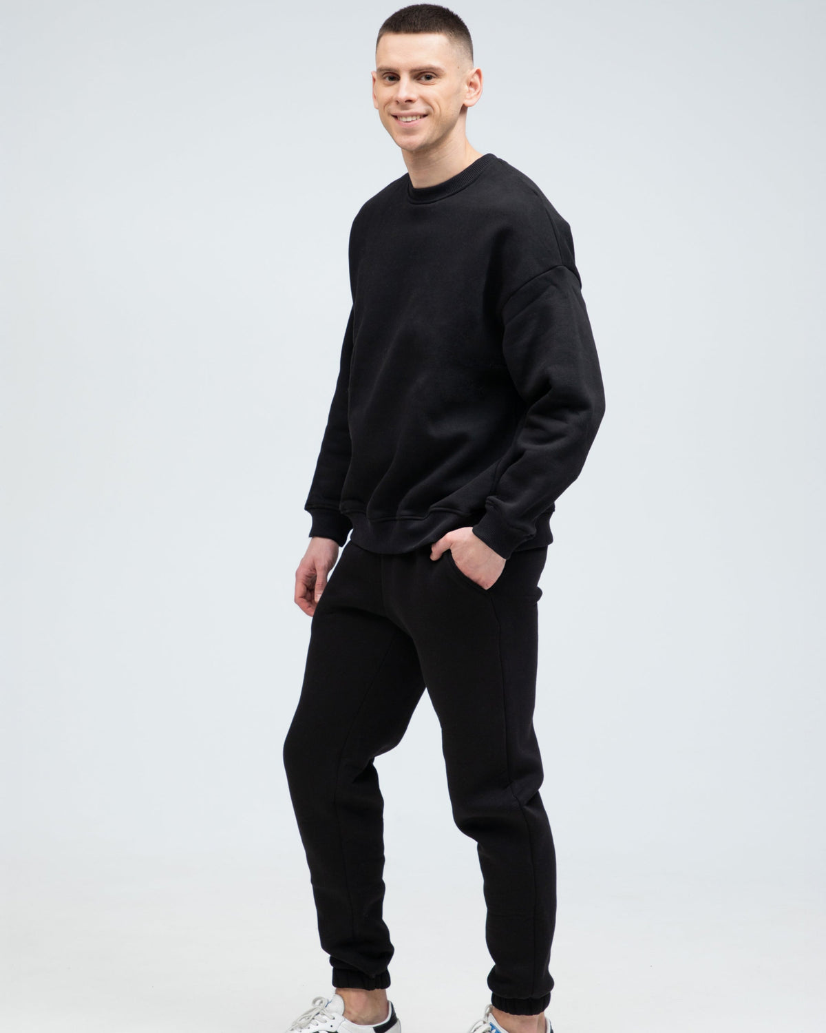 Костюм світшот оверсайз та штани RAY BASIC чоловічий утеплений чорний (U0804M-Black) — фото 2